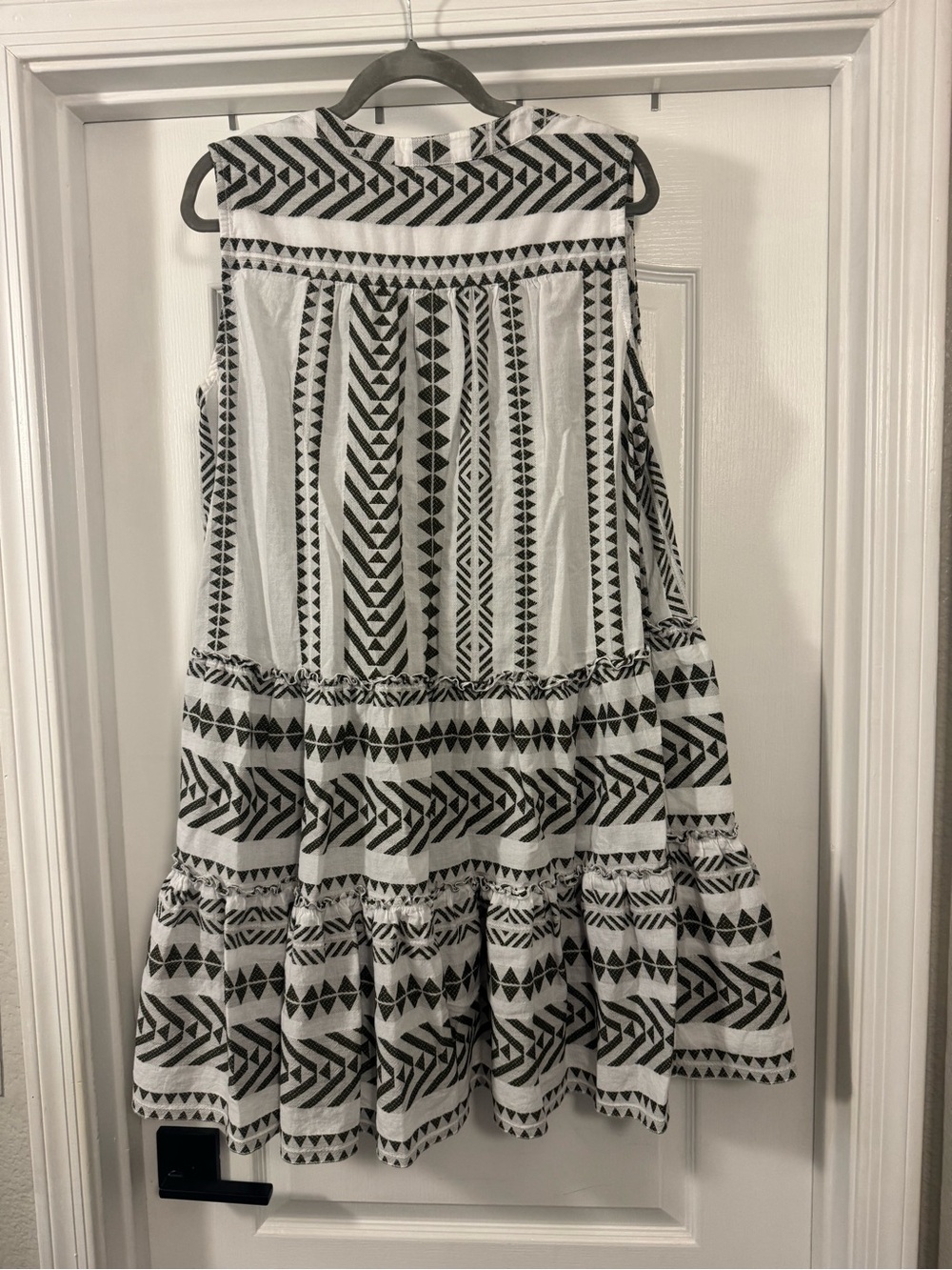 Dylan Alexa Sleeveless Geometric Tiered Mini Dress - Picture 9 of 12